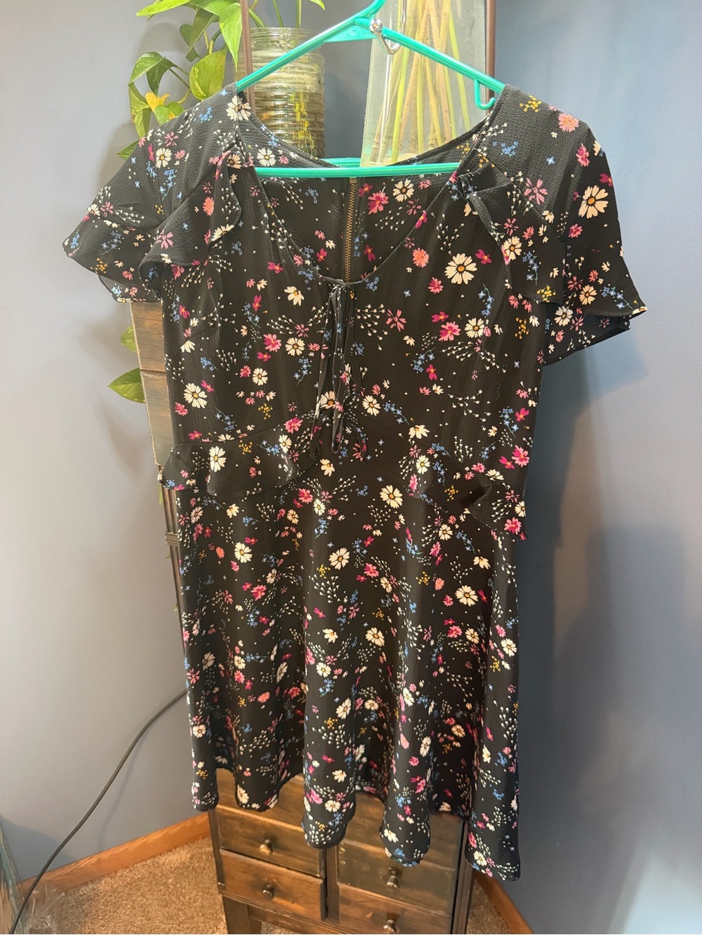 Women's Black Floral Tie-Front Mini Dress